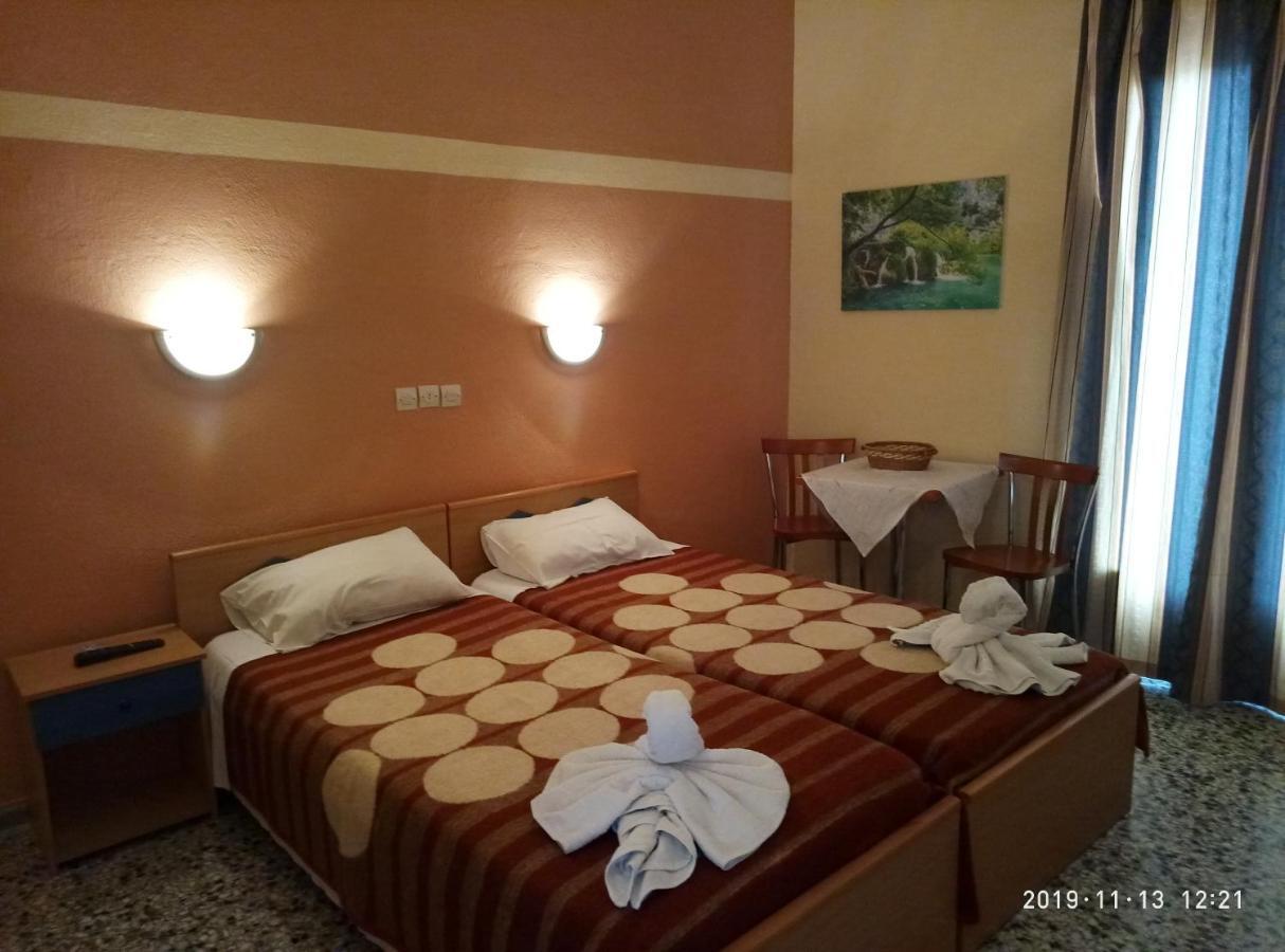 Sofia Rooms Loutra Aidhipsou Exteriör bild
