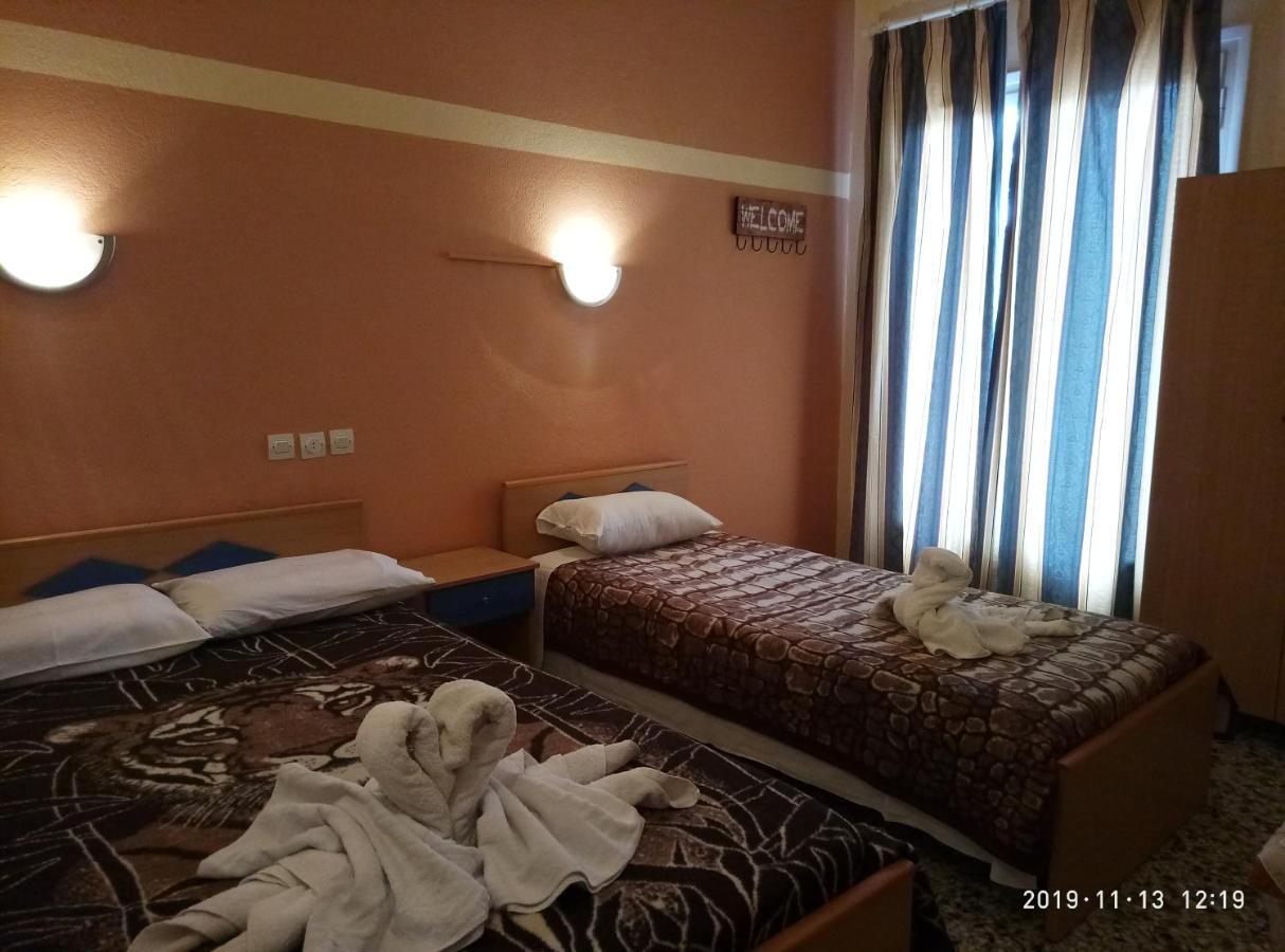 Sofia Rooms Loutra Aidhipsou Exteriör bild