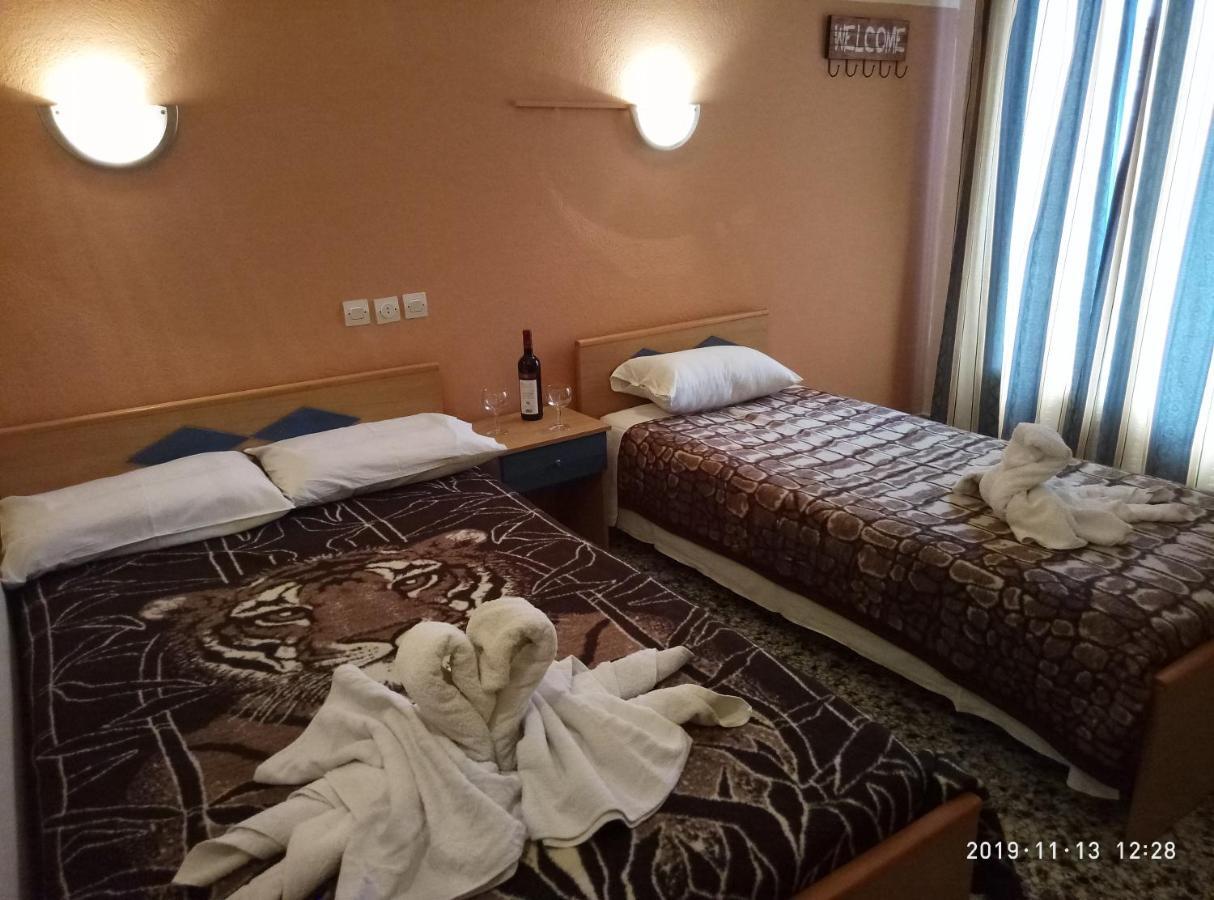 Sofia Rooms Loutra Aidhipsou Exteriör bild